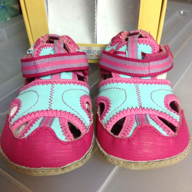 Robeez Mini Shoez Baby Shoes Babies Kids Babies Kids Fashion on Carousell