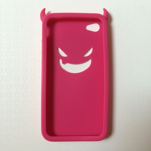 Iphone 4/4s Devil (Category: Media Streamers & Hubs) located in Georgetown. Submitted by bbbt5500 (Listing ID 8467625, Image 2). Description: .