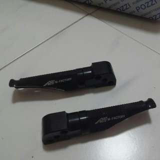 CNC Rear Pillion peg Stand For Kawasaki Z1000 Versys Zx10