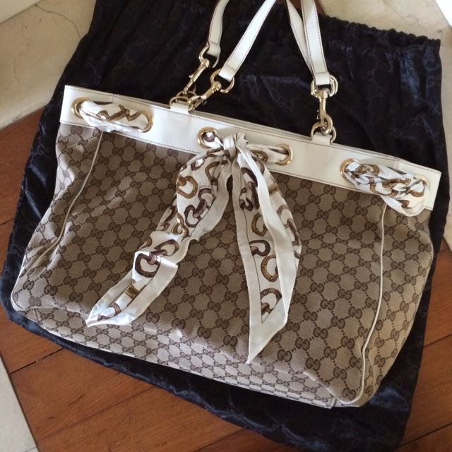 gucci positano scarf tote