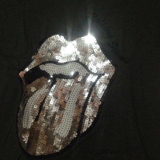 H&m sequin lips t shirt discount