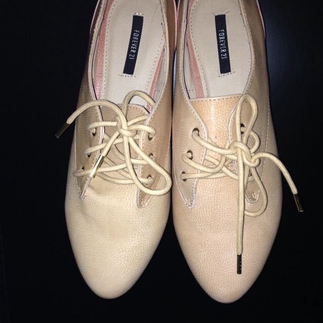 Forever 21 Oxfords Nude Women s Fashion Tops Blouses on Carousell