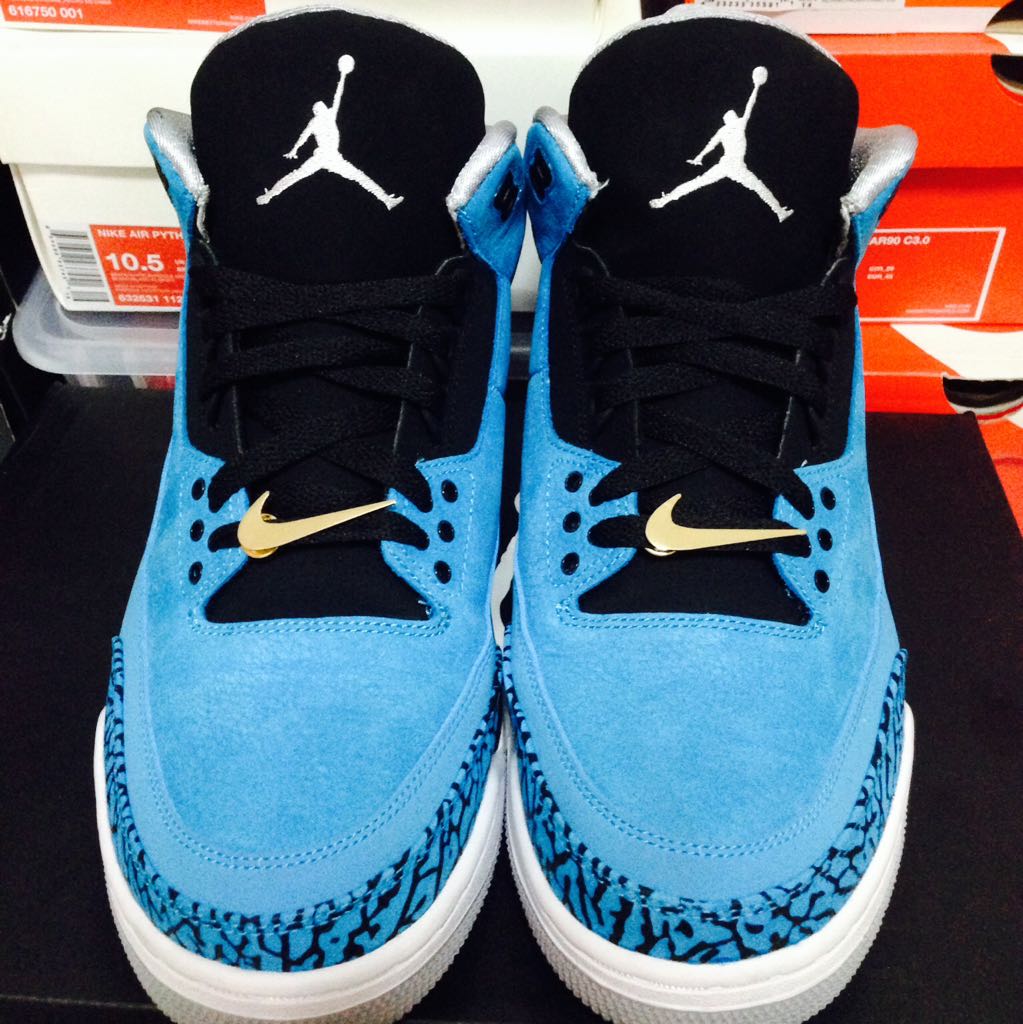 24K Gold Nike Pins, Men's Fashion, Bags, Belt bags, Clutches and