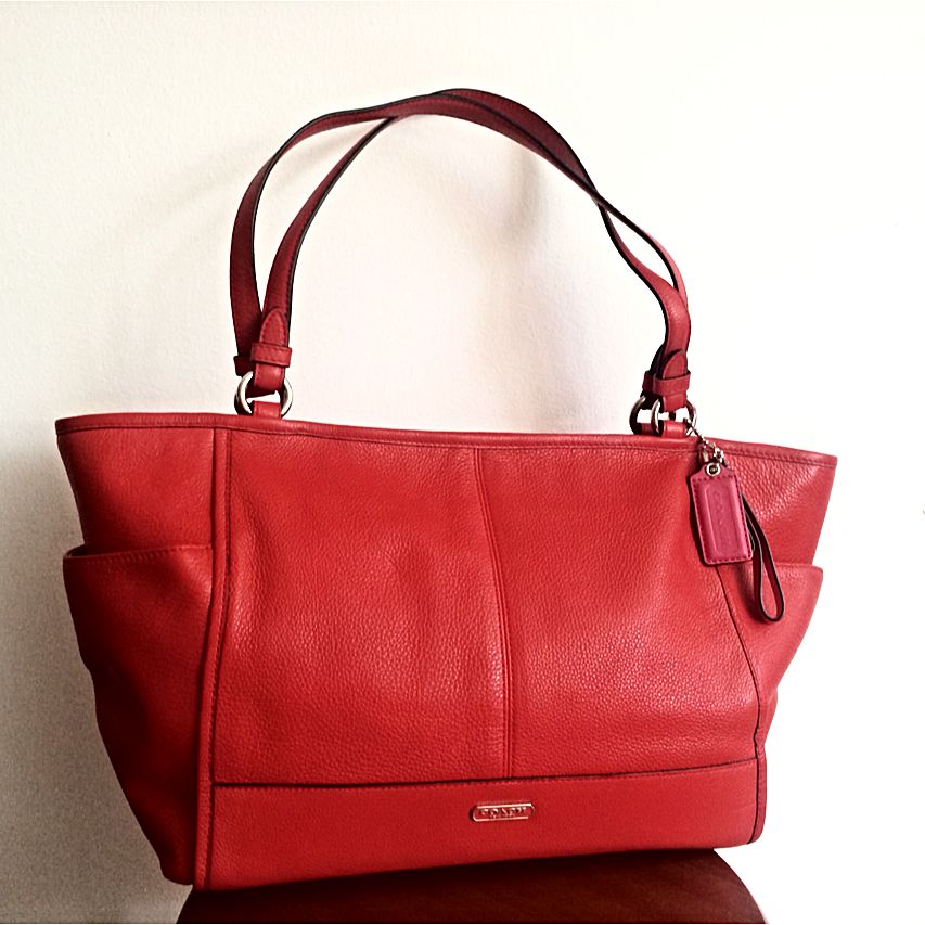 COACH Park Leather Carrie Tote Women s Fashion Bags Wallets