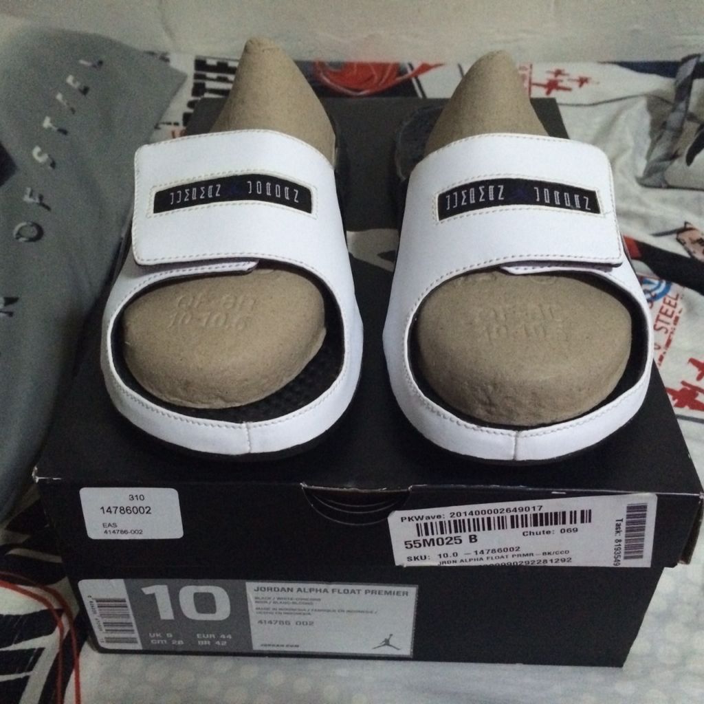 jordan alpha float sandals