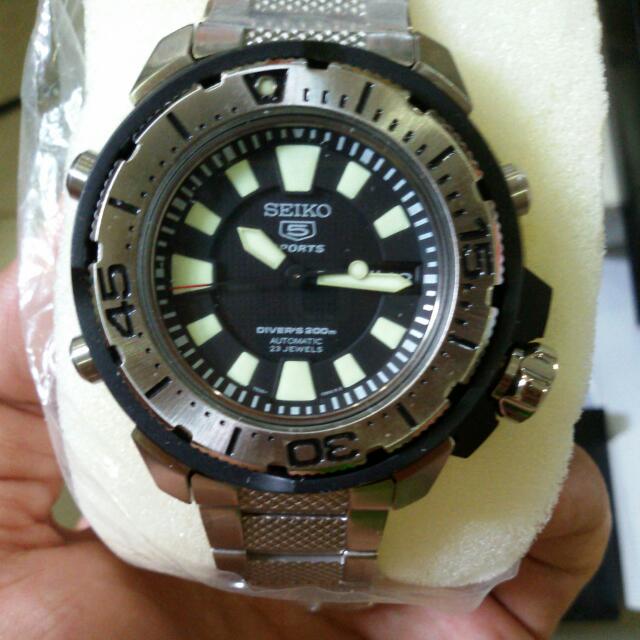 Seiko skz247k1 on sale