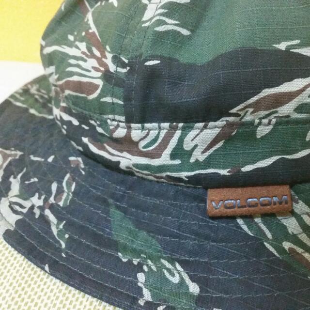 Volcom CAMO Bucket Hat, Men's Fashion 