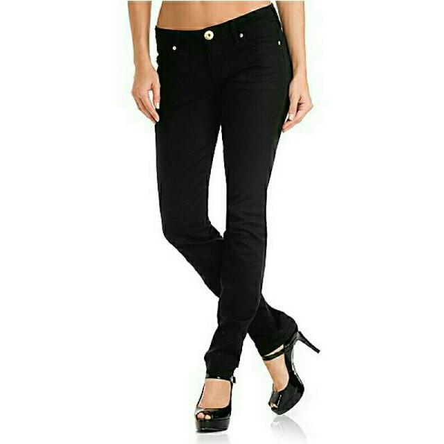 black guess pants