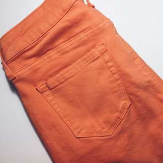 (Pending!) Preloved Uniqlo Orange Jeans ✨✨