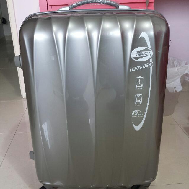 american tourister 65cm