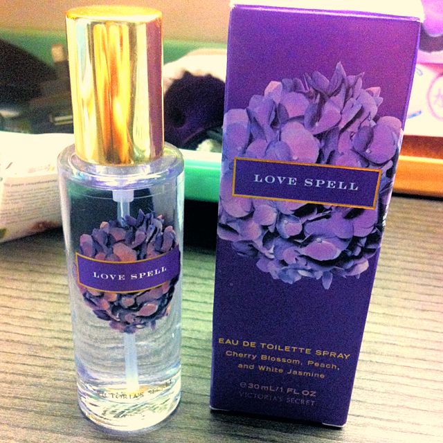 victoria secret love spell eau de toilette
