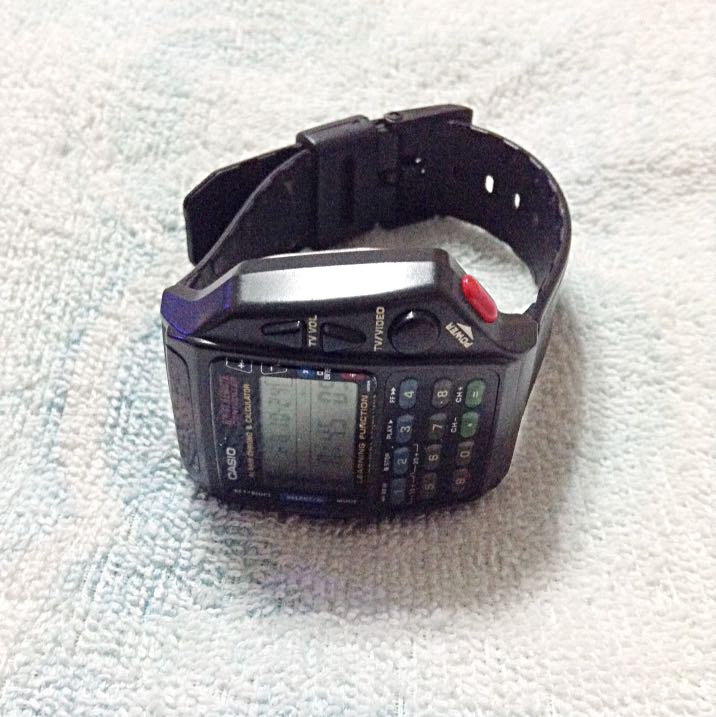 Casio universal discount remote watch