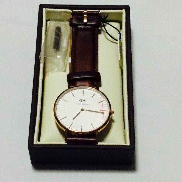 Daniel Wellington Classic St. Andrews Watch Mobile Phones Gadgets Wearables Smart Watches on Carousell