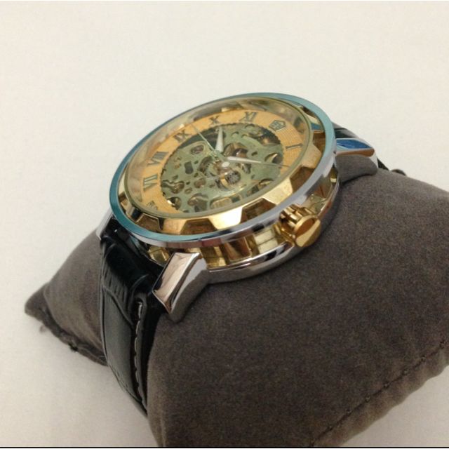 Fuyate watch clearance