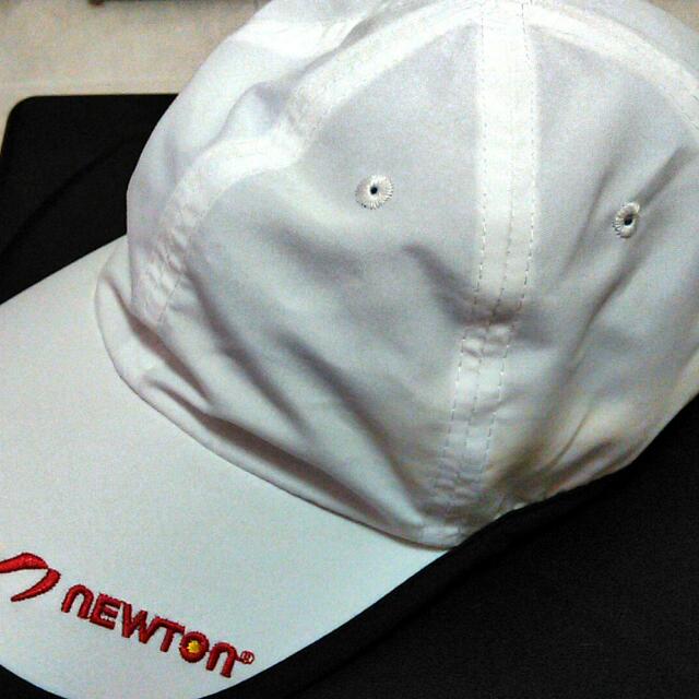 Newton running hat sales
