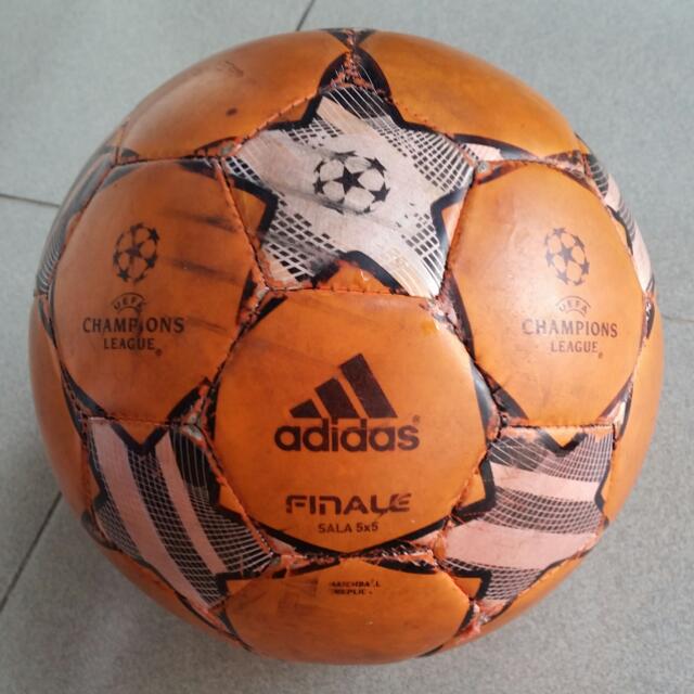 Champions League Official Match Ball, Sports Equipment, Sports & Games, Racket & Ball Sports on Carousell