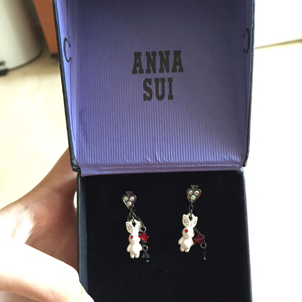 Anna top sui earrings