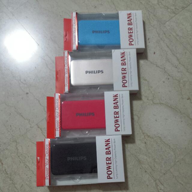 Philips Power Bank Price Slash Retail 30 Model Dlp 8000 30 000 Mah Capacity Electronics On Carousell