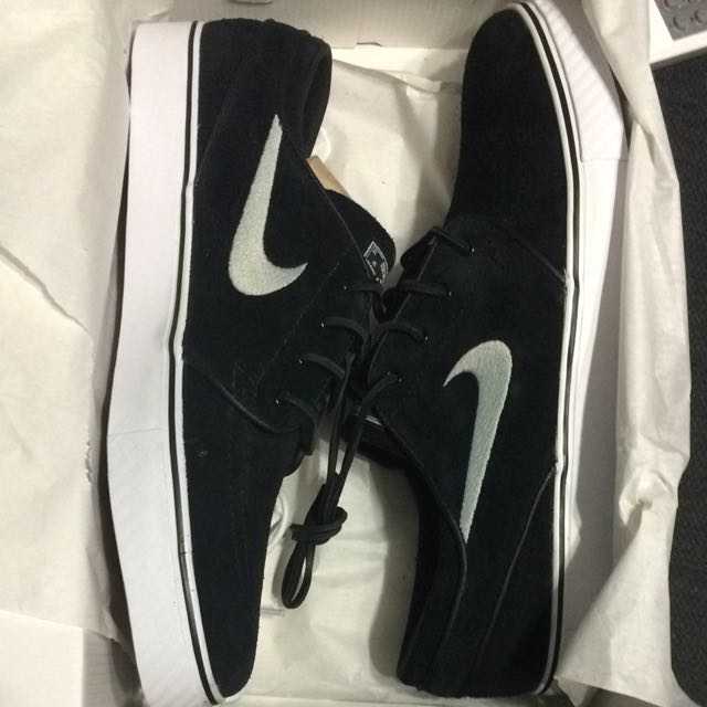 nike janoski suede