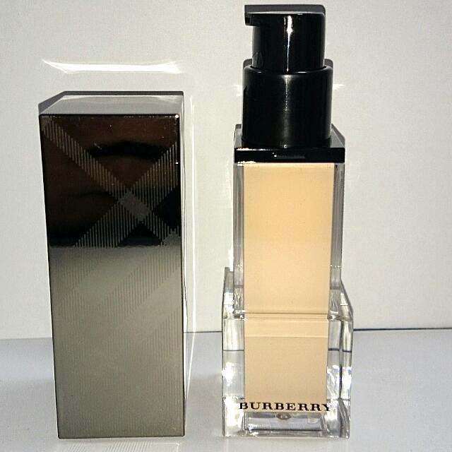 Burberry Sheer Foundation 4 TRENCH Luminous Fluid Foundation 30ml Beauty Personal Care Face Face Care on Carousell