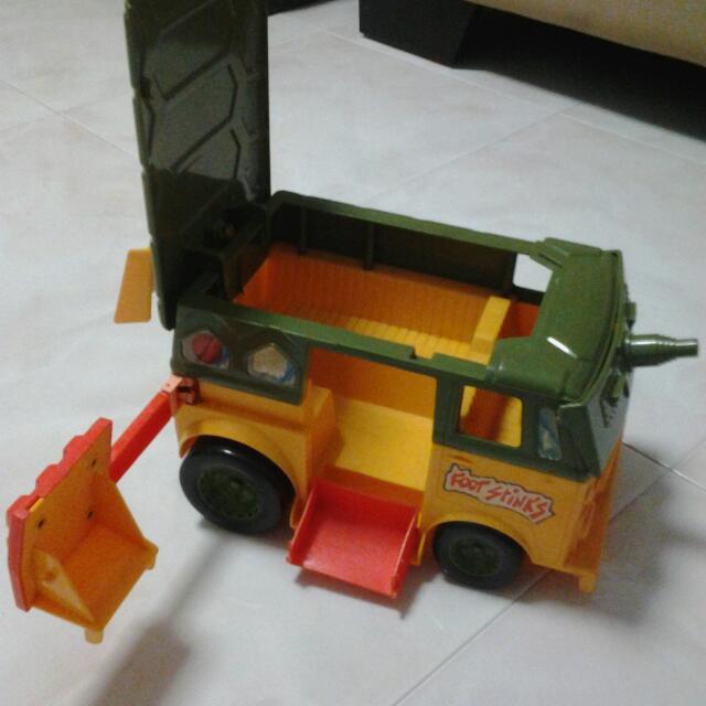 Vintage Ninja Turtle Van