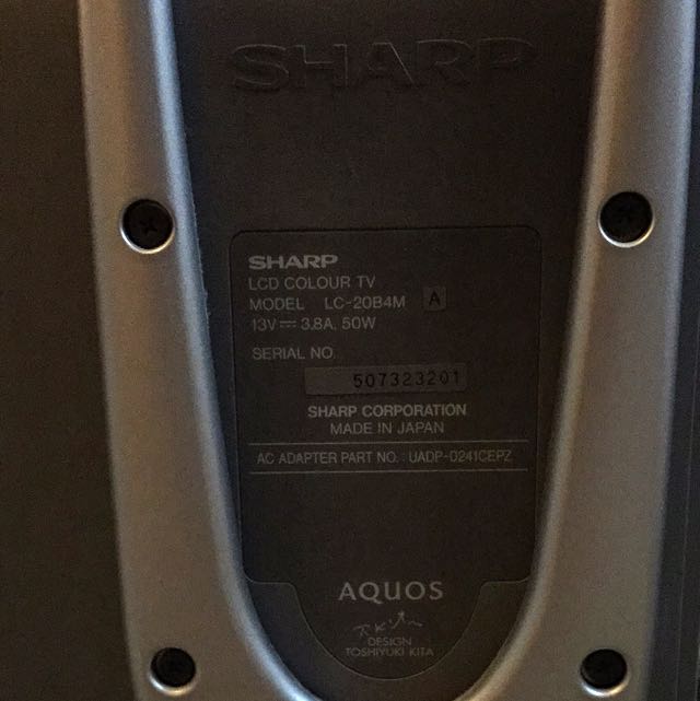 TV Sharp Aquos 21", Health & Nutrition, Health Monitors & Weighing
