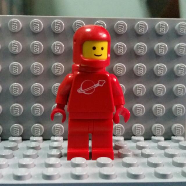 lego red spaceman