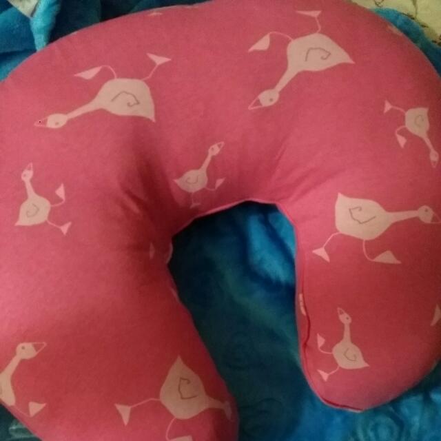Cheeky Bon Bon Nursing Pillow, Babies & Kids, Maternity Care on Carousell