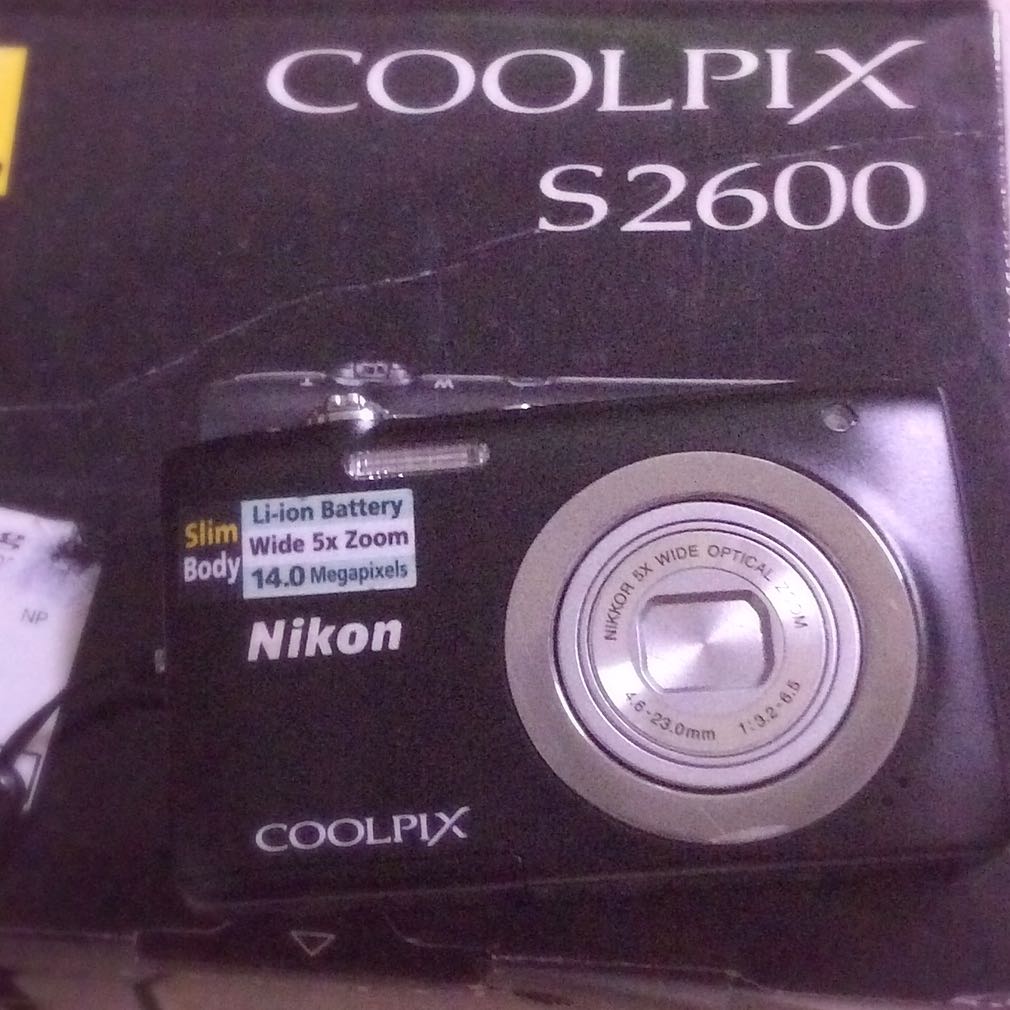 Nikon Coolpix S2600, Photography, Cameras on Carousell