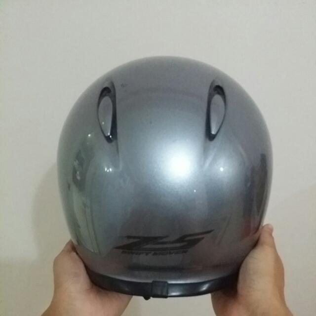 Used Shoei Z5 Full Face Helmet Sports On Carousell