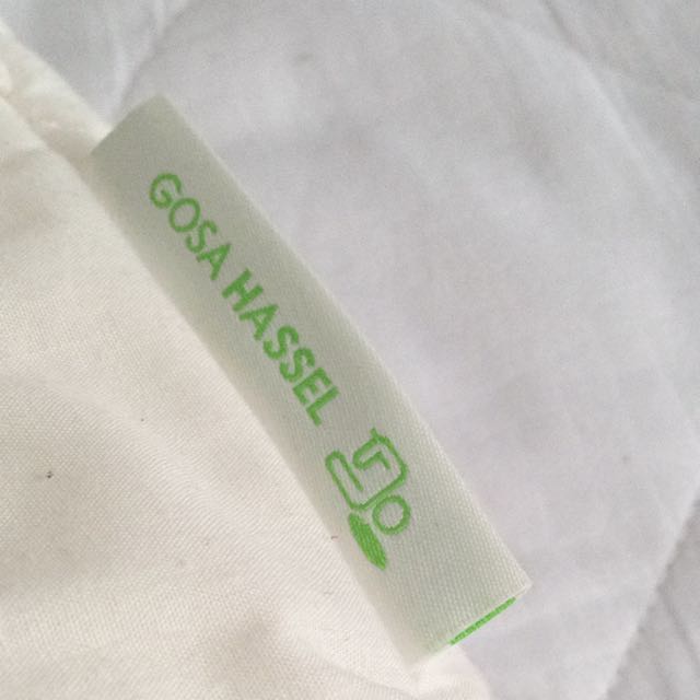 Gosa hassel pillow cheap