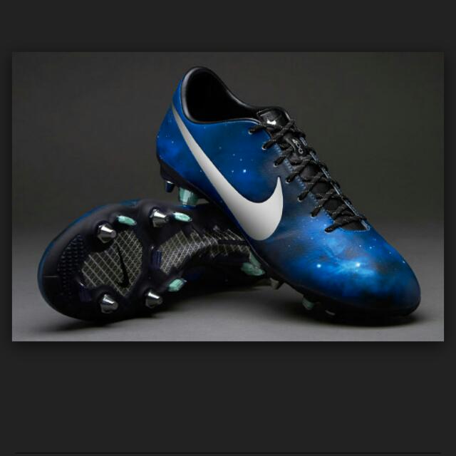 cr7 galaxy boots