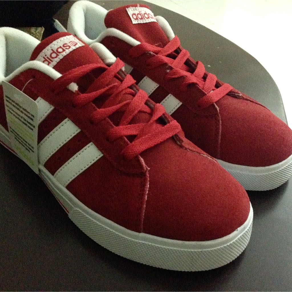 Galaxia Ir a caminar Escándalo Adidas Neo Label Red(reduced Price), Men's Fashion, Footwear, Sneakers on  Carousell