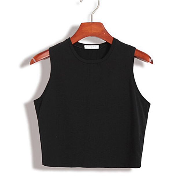 Black Basic Crop Tank (Category: Sleeveless) located in Singapore. Submitted by littlemonkeyyy (Listing ID 9713610, Image 1). Description: .