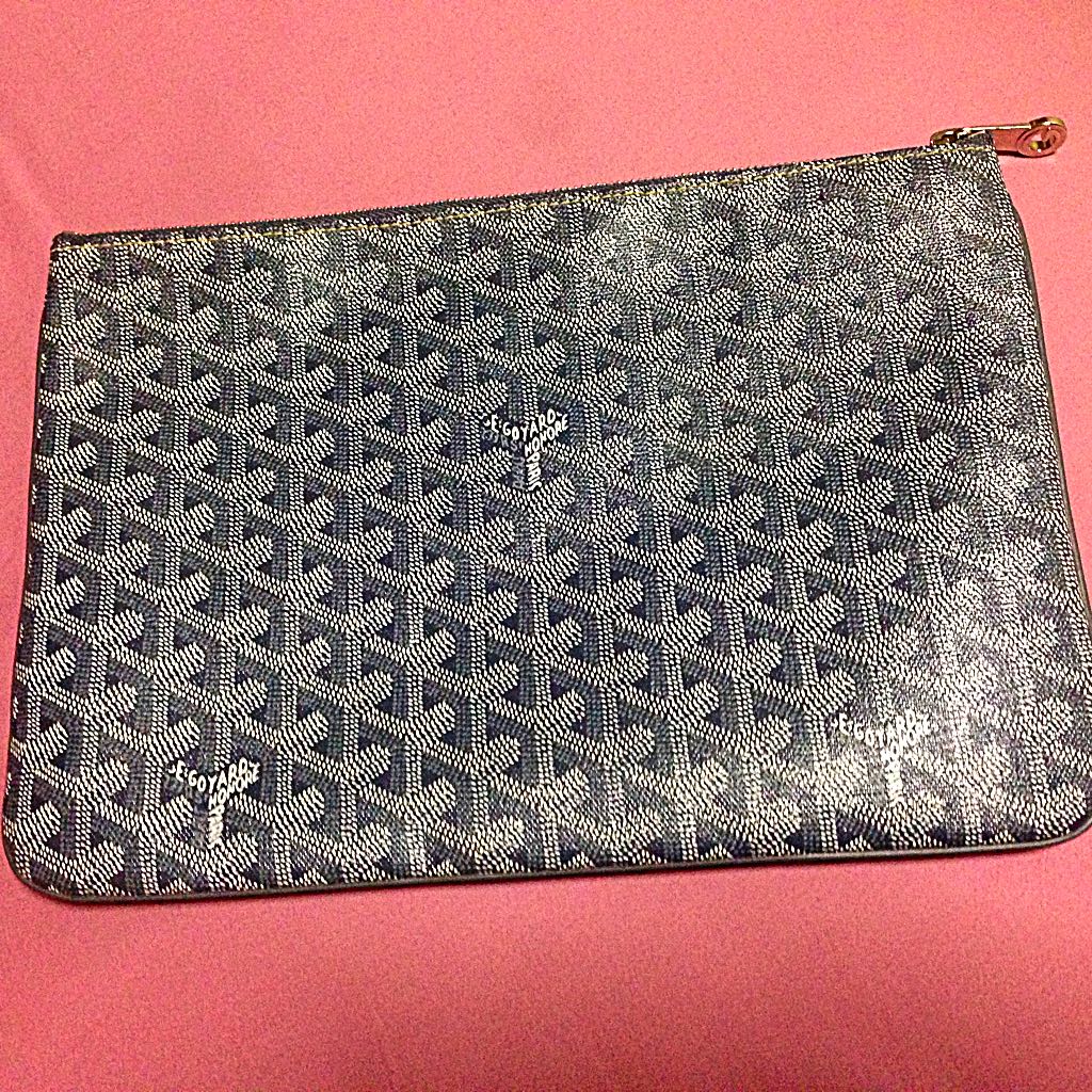 Goyard Clutch Pouch BN, Women's Fashion, Bags & Wallets, Clutches on  Carousell