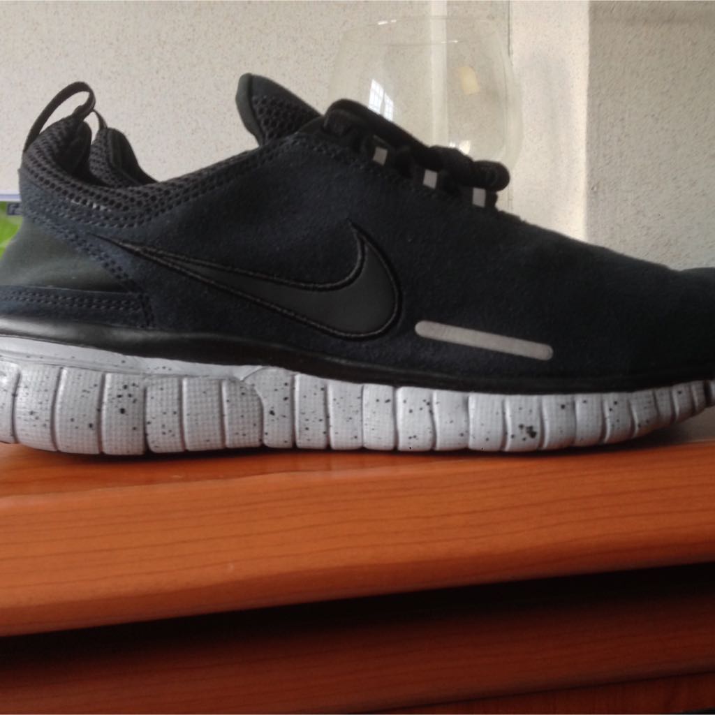 Nike hot sale free genealogy