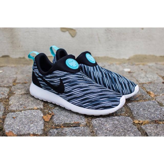 nike roshe slip on
