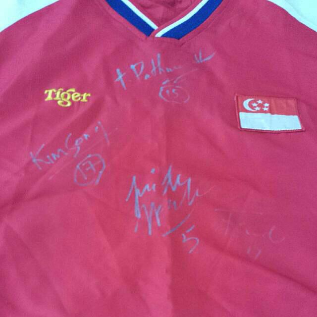 signed tigers jersey