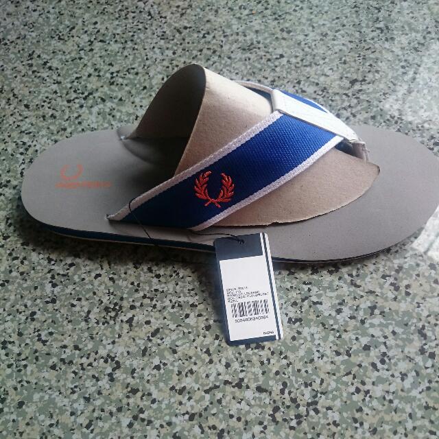 Locarno Fred Perry Beach Slippers Everything Else on Carousell