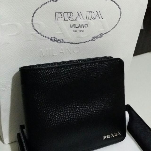 Newly Puchased From Finland 100% Authentic and New Prada Saffiano Men's  Wallet Black Two bills Compartment 8 Credit Card Slots 2 Documents Pocket  Fabric Lining Metal Logo RTP: Sgd 600 , Luxury,