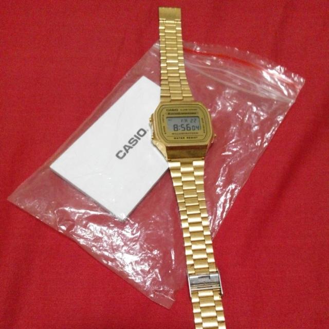 Casio watch sale gold colour