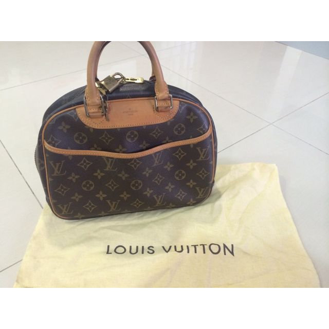 lv trouville pm size, Luxury, Bags & Wallets on Carousell