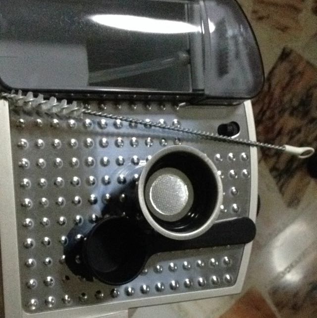 Delonghi Easy Serving Espresso Coffee Machine, TV & Home Appliances