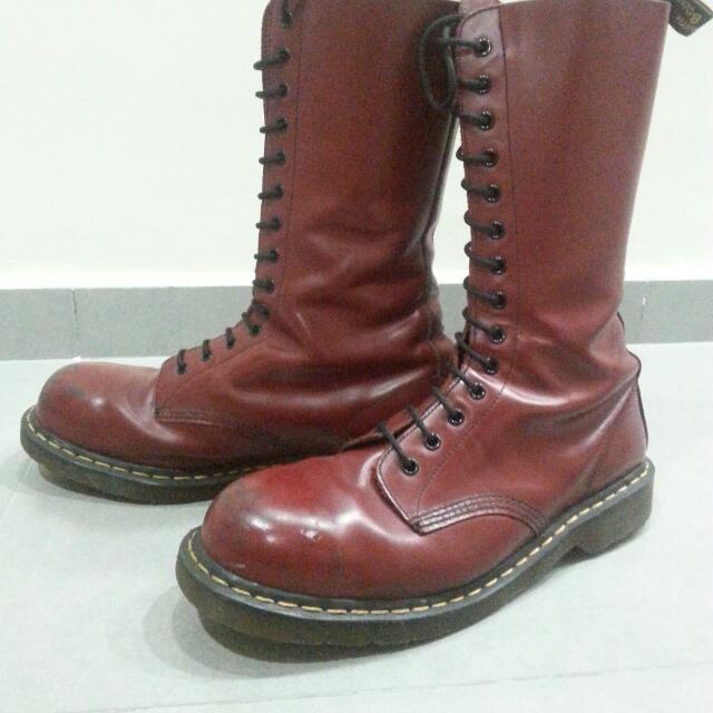 Dr Marten s Cherry Red Steeltoe Boots 14 eyelets