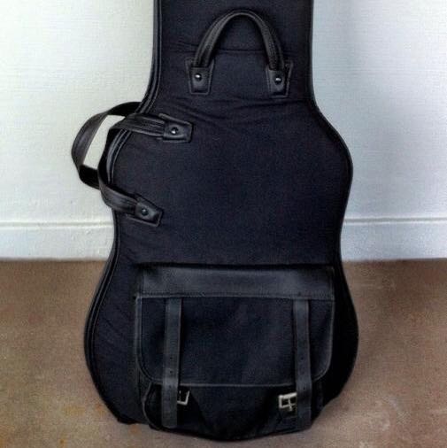 Levys CM19L Bass Gig Bag, Hobbies & Toys, Music & Media, Music Accessories  on Carousell