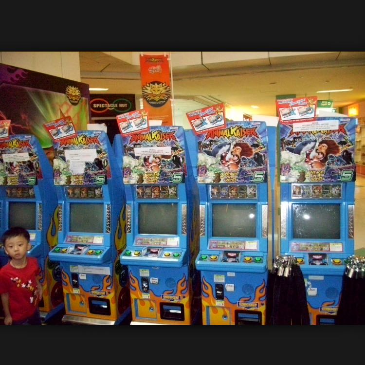 Animal Kaiser Machine, Hobbies & Toys,