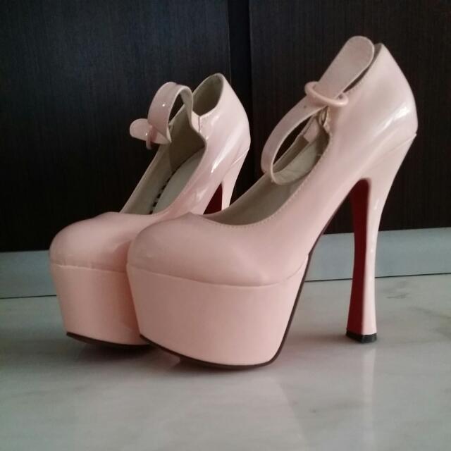 light pink platform heels