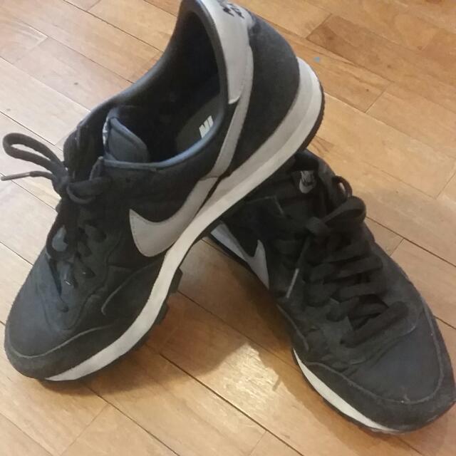 macys nike pegasus