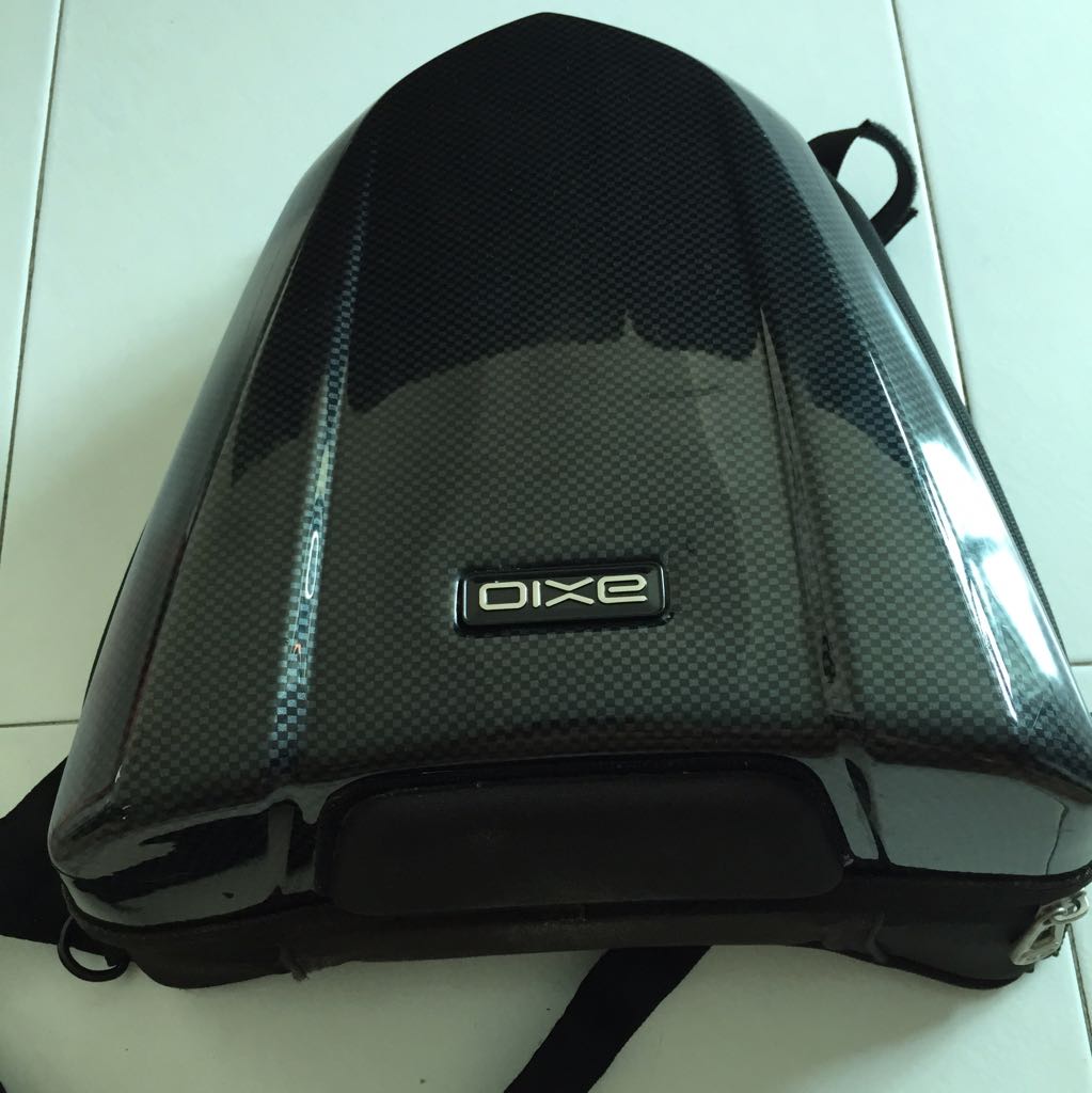 axio tail bag