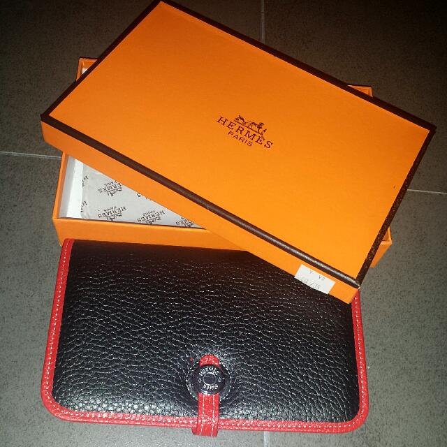 Hermes INSPIRED WALLET with Detachable Inner Zip Pouch, Women's Fashion ...